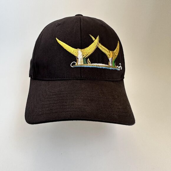 Casta Design Baseball Cap Flexfit Yupoong Fitted Hat Embroidered Size L / XL - Picture 1 of 12